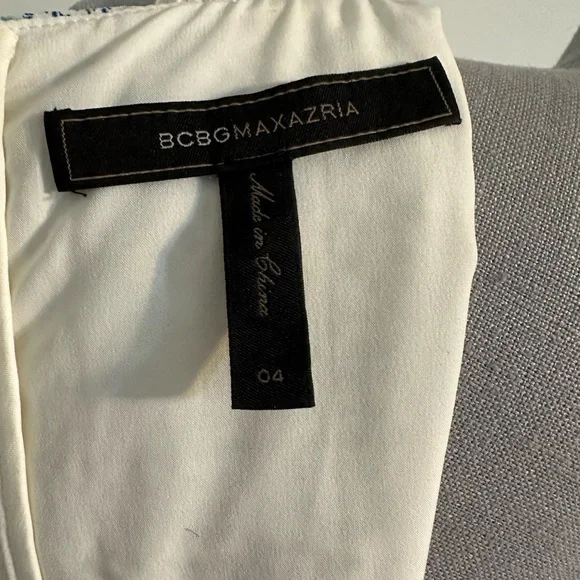 BCBG Maxazria Lace Sleeveless Dress Size 4 - Picture 10 of 12